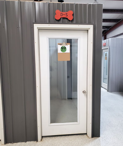 Bonesboro Dog Boarding Suite